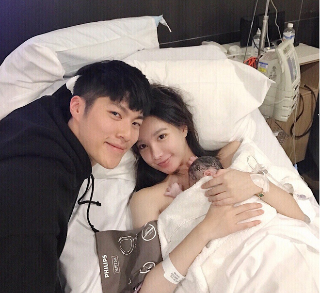 Là con gái tỷ phú, lại xinh xắn, chồng đẹp con ngoan: Sao có người viên mãn đến thế!